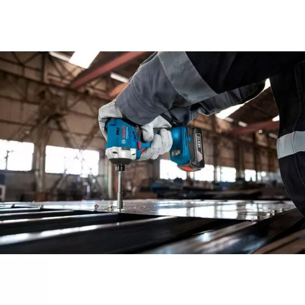 Aku rázový utahovák 18V 2x4,0Ah Bosch GDR 18V-215 06019N2002