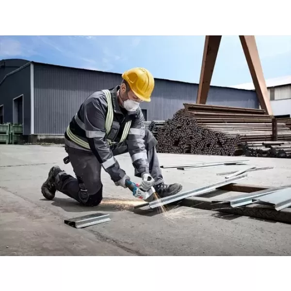 Aku úhlová bruska 18V 2x4,0Ah Bosch GWS 18V-8 06019N9020