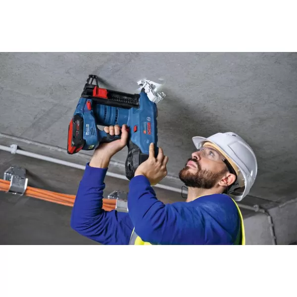 Aku hřebíkovačka do betonu 18V bez aku Bosch GNB 18V-40 06019L7004