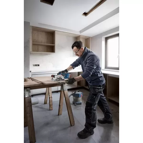 Aku okružní pila 18V 2x4,0Ah GKS 18V-51 Bosch 06019M3122