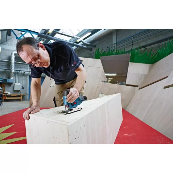 Aku kmitací pila 2x3,0Ah Bosch GST 12V-70 0.601.5A1.005