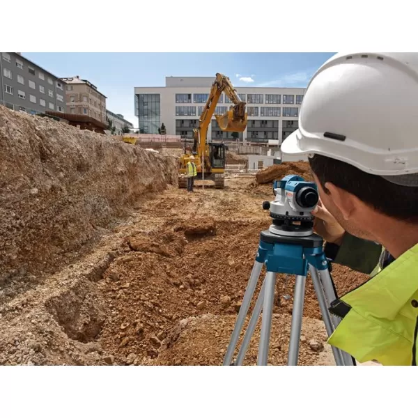 Optický nivelační přístroj Bosch GOL 26 D Professional 0 601 068 000