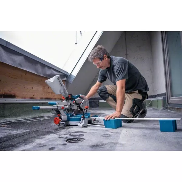 Aku pokosová pila 18V bez aku Bosch GCM 18V-216 D 0601B51000