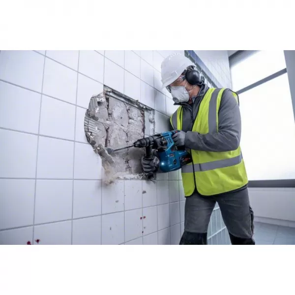 Aku vrtací kladivo 18V 2x8,0Ah SDS plus Bosch GBH 18V-28 CF 0611921003