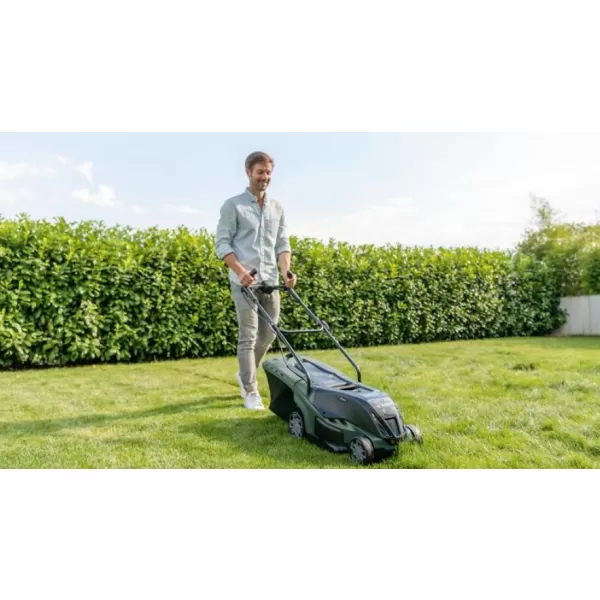 Aku sekačka 36V bez aku Bosch UniversalRotak 36-550 0.600.8B9.50B