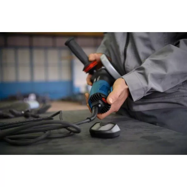 Úhlová bruska Bosch GWS 17-125 TS 06017D0400