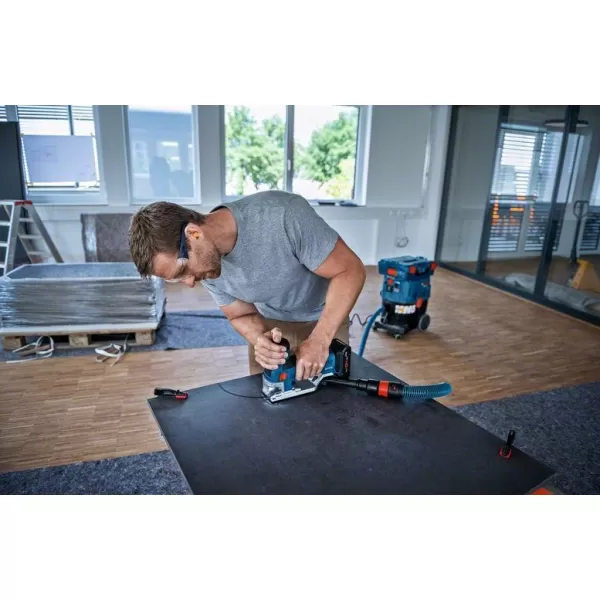 Aku kmitací pila 18V bez aku Bosch GST 18V-155 SC 06015B0000