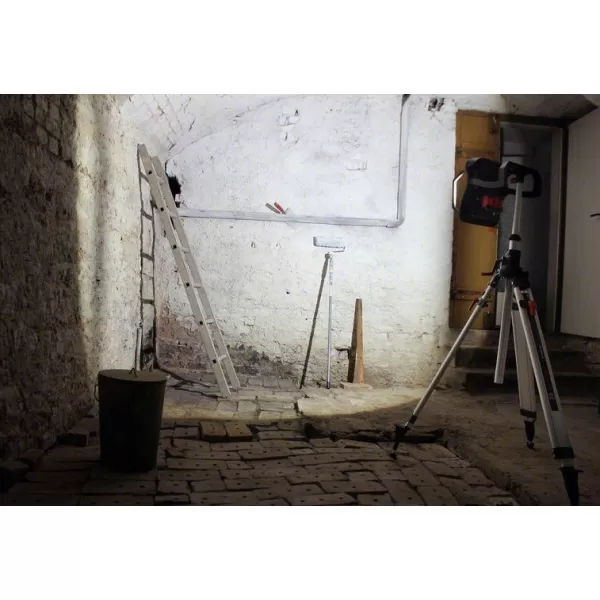 Aku svítilna bez aku Bosch GLI 18V-4000 C 0.601.446.800