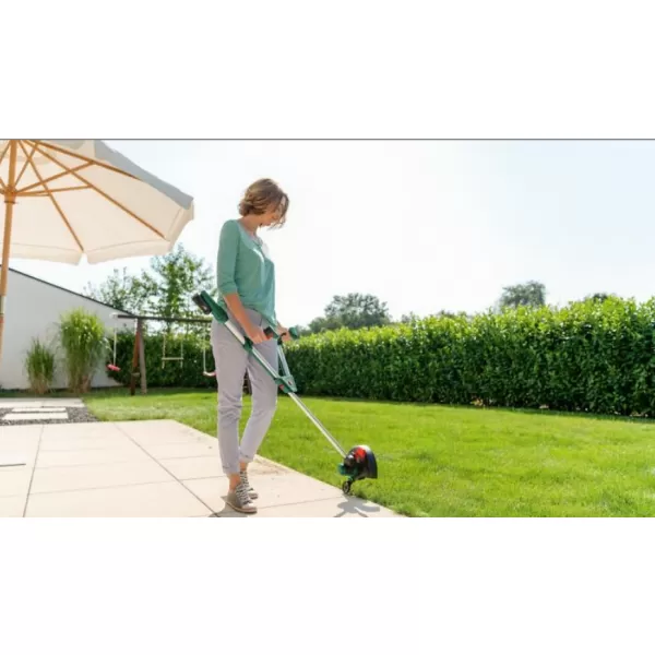 Aku strunová sekačka 18V 1x2,5Ah Bosch UniversalGrassCut 18V-26 06008C1E03