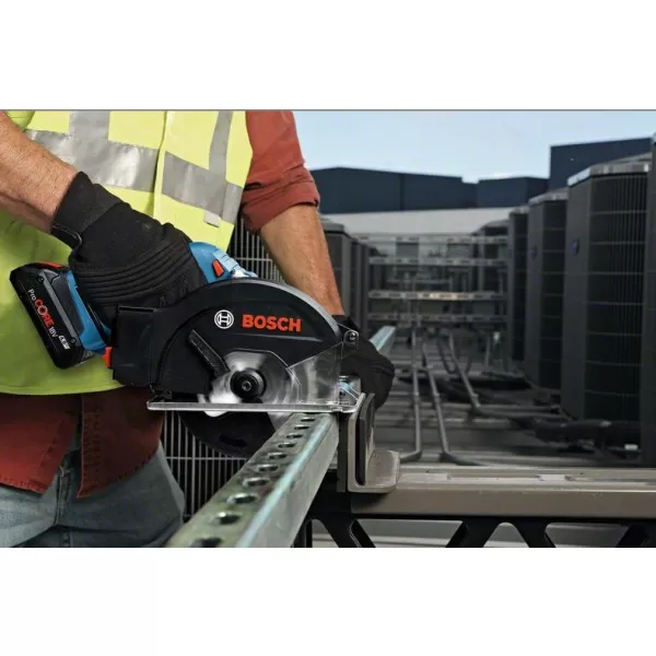 Aku okružní pila 18V bez aku Bosch GKM 18V-50 06016B8000