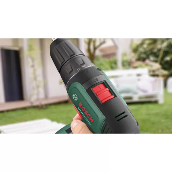 Aku dvourychlostní vrtací šroubovák 18V 1x1,5Ah Bosch UniversalDrill 18 0.603.9D4.001